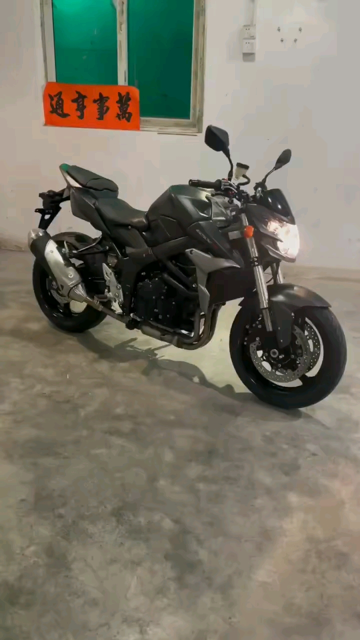 2013年铃木gsr750欧版带芯片防盗四缸街车电喷水冷