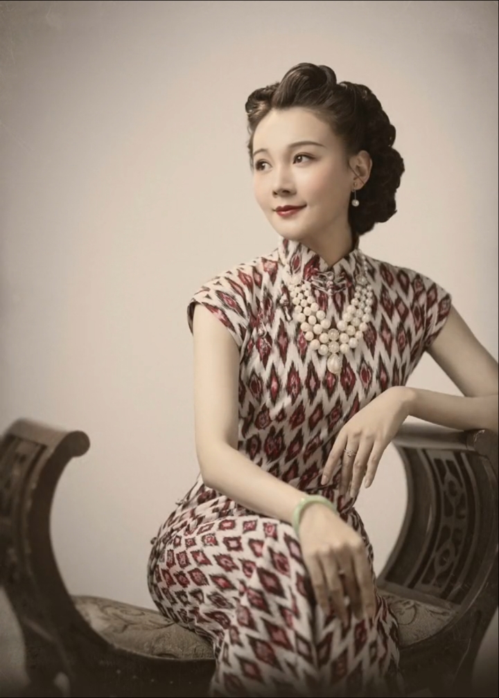 著名京剧尚派老艺术家周美慧.