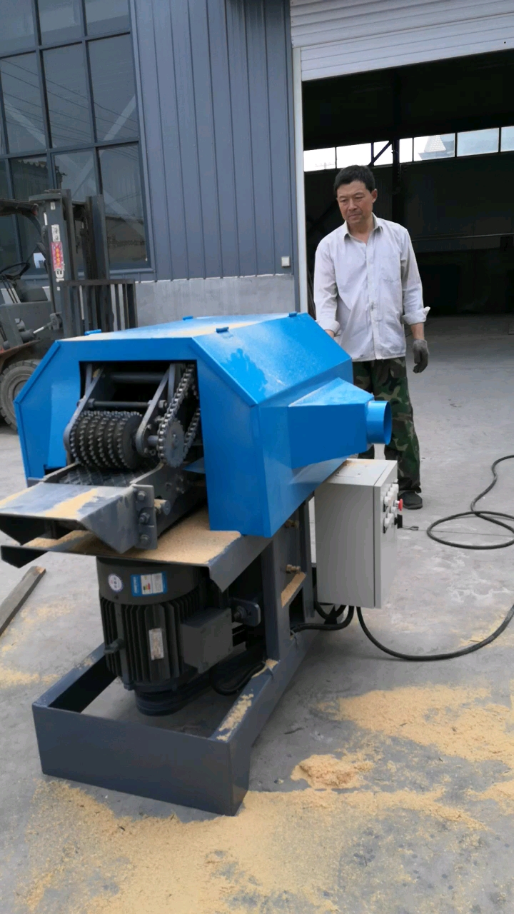 一件也是批发价,板皮锯,边皮锯废料变废为宝,各种型号多片锯