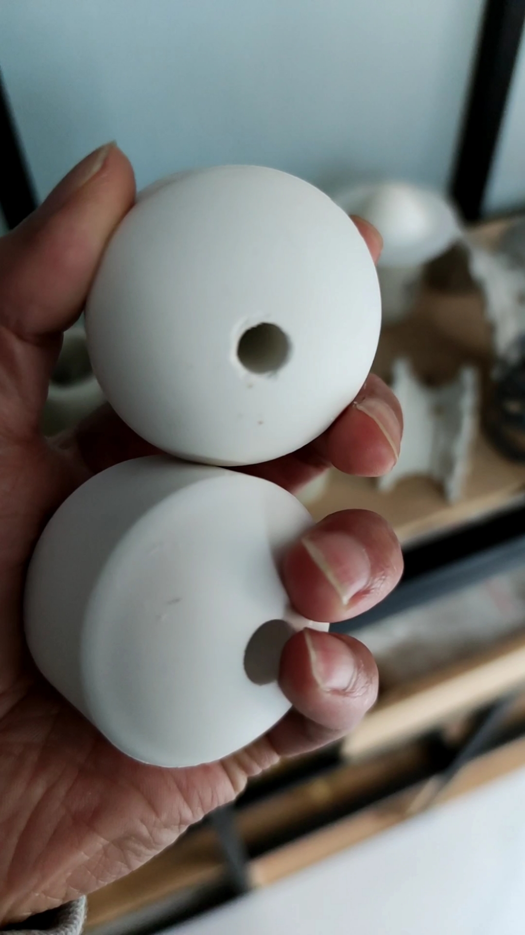 开孔瓷球#干法成型的开孔瓷球,萍乡东陶陶瓷,开孔瓷球生产厂家!