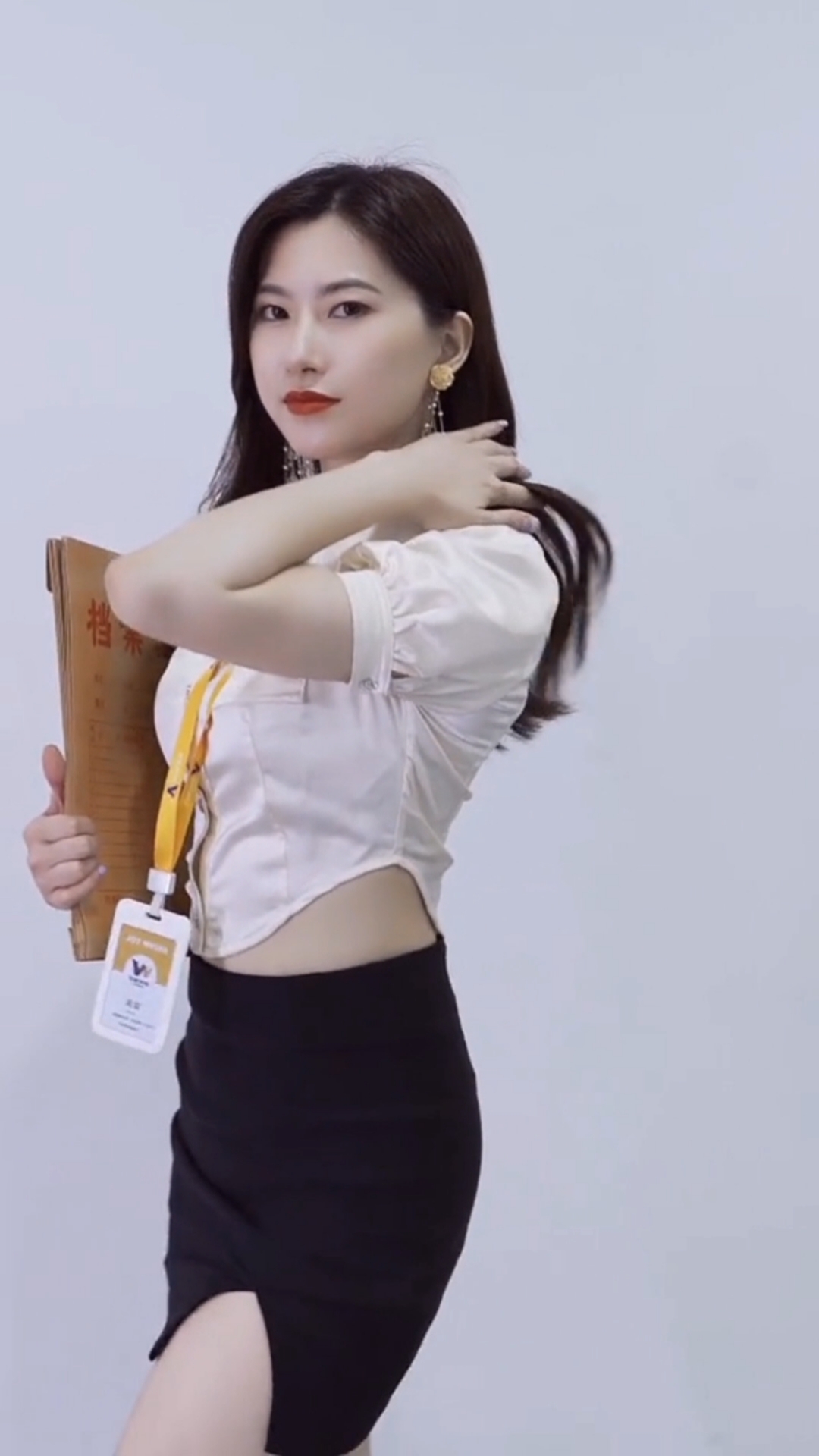 秘书#有这样的秘书你几点来上班.