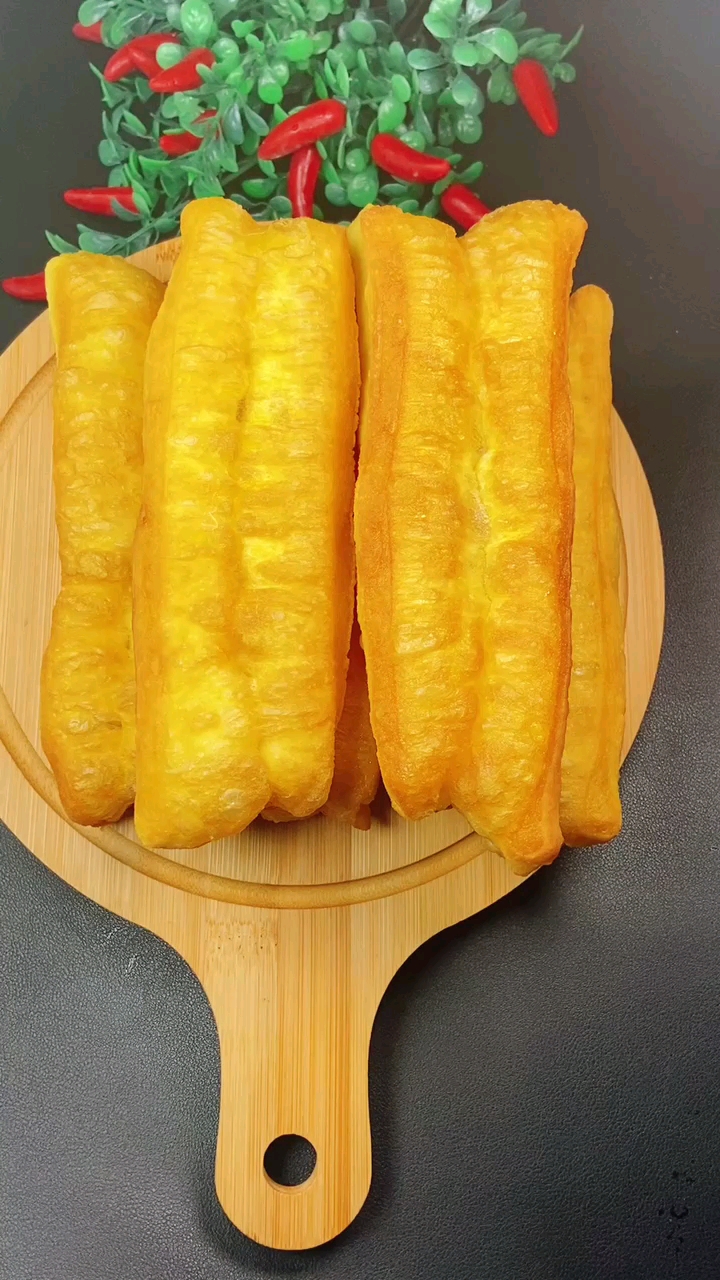 脆皮空心油条,不用酵母和泡打粉
