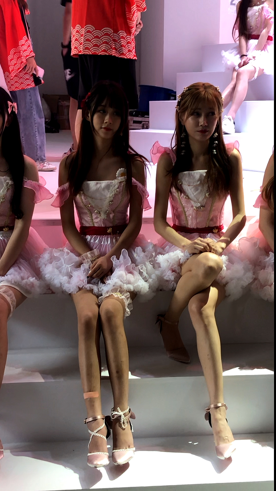 性感美女#好多漂亮的小姐姐showgirl,个个都是大长腿.