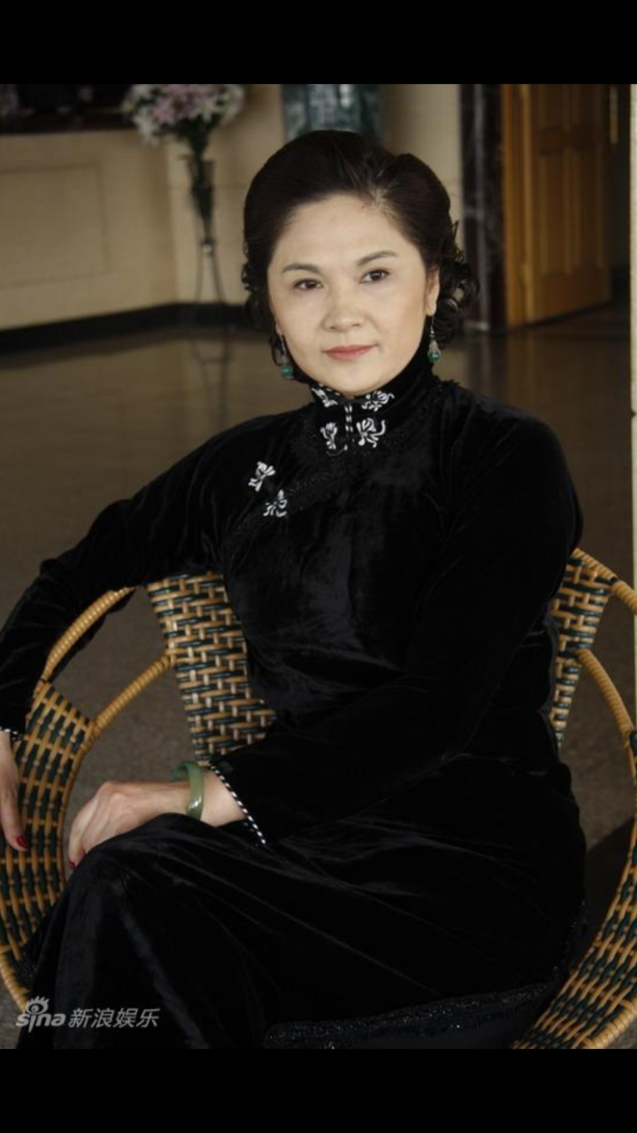 韩月乔,1957年11月7日出生,祖籍山西省左权县,八一电影制片厂演员剧团