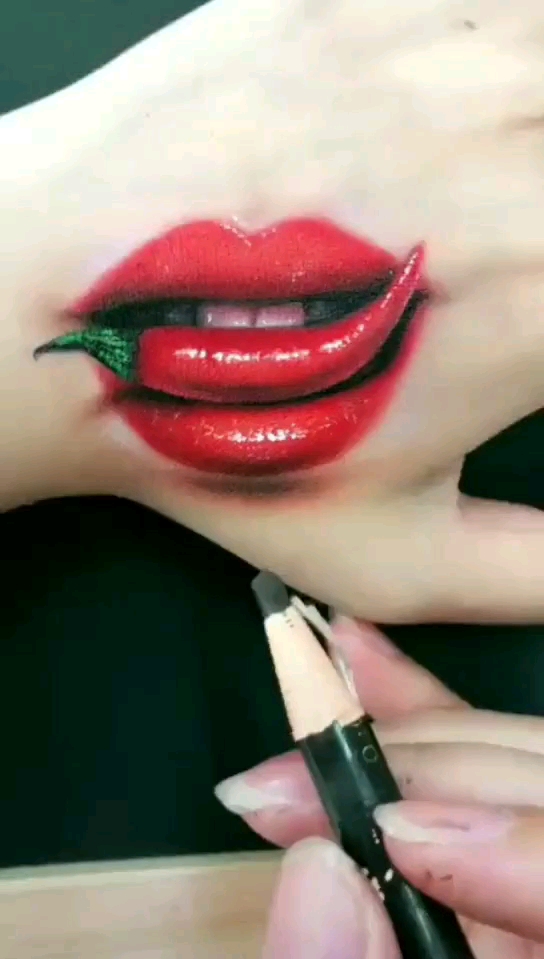 手绘#今天教大家在手上画画