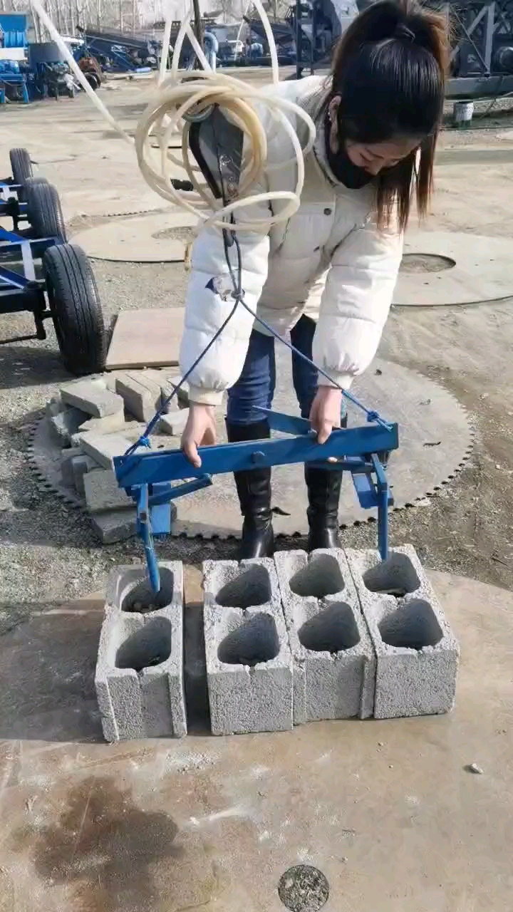抓砖机#吊砖机#夹砖机#码砖机#抓砖神器#空心砖装车机器#上砖机#四噜