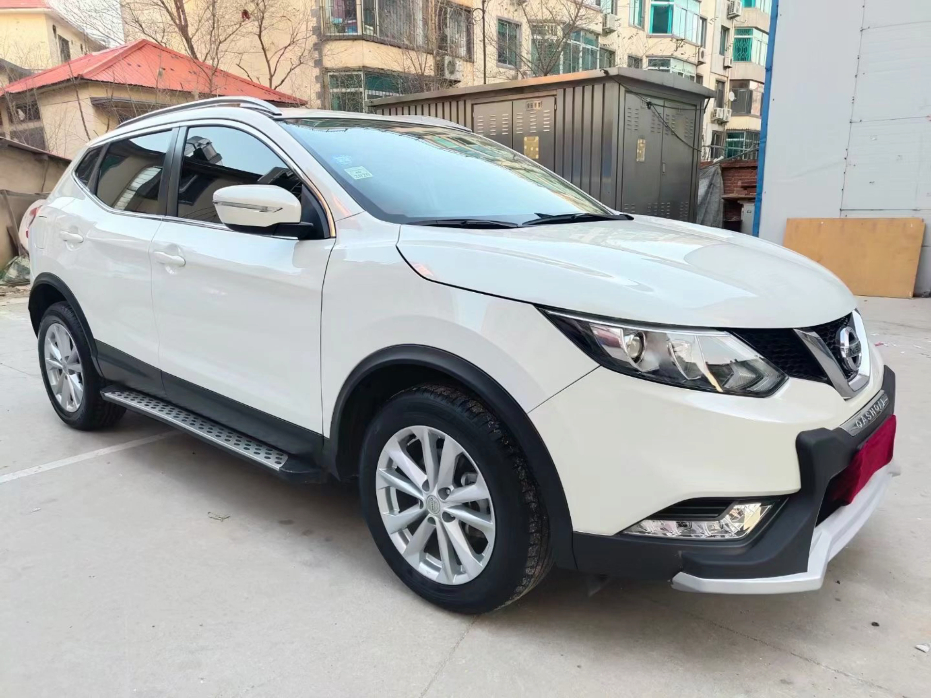 最新到店16年新款尼桑逍客自动挡吉普车双色拼色真皮座椅跑了三万八千