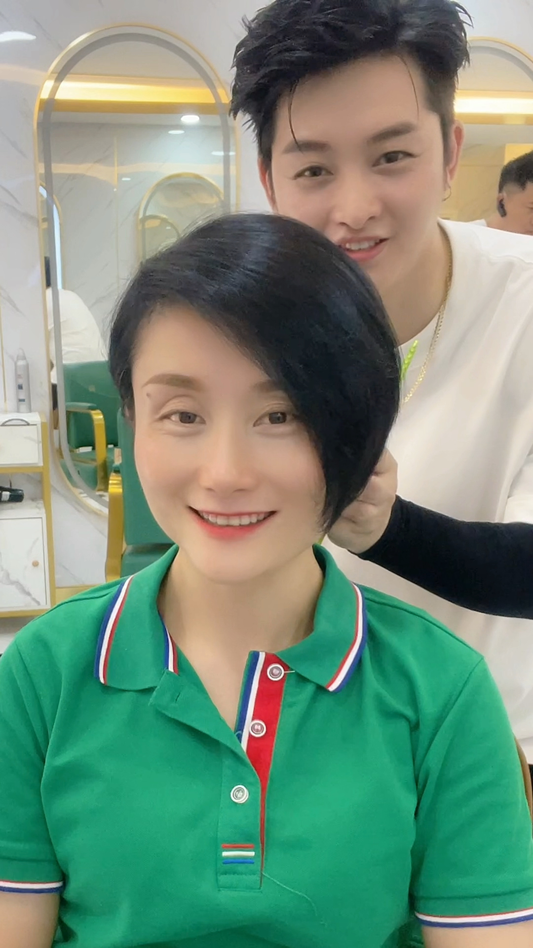 不一样的人生#老板娘提前一个星期预约设计发型,值得吗?