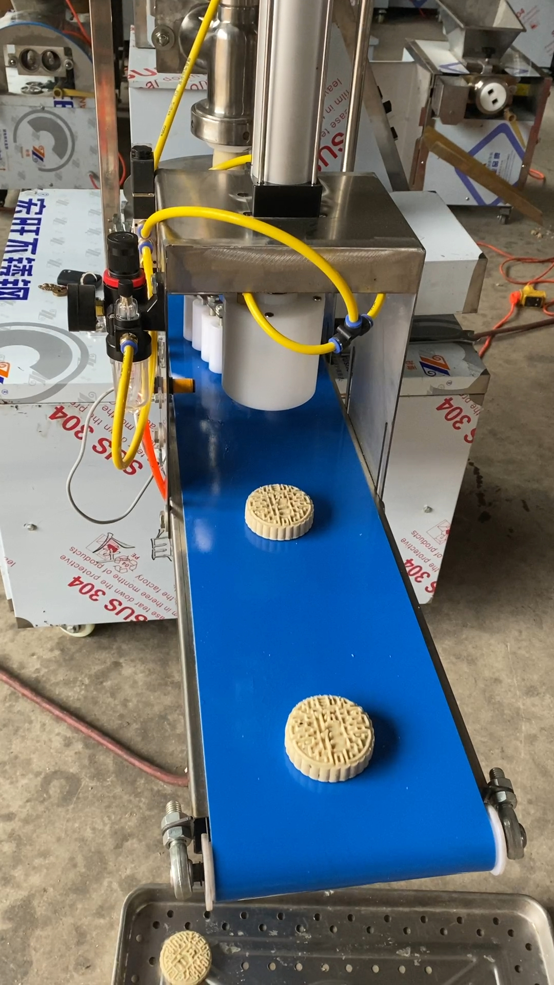 月饼成型机#包子馅饼儿一体机月饼机