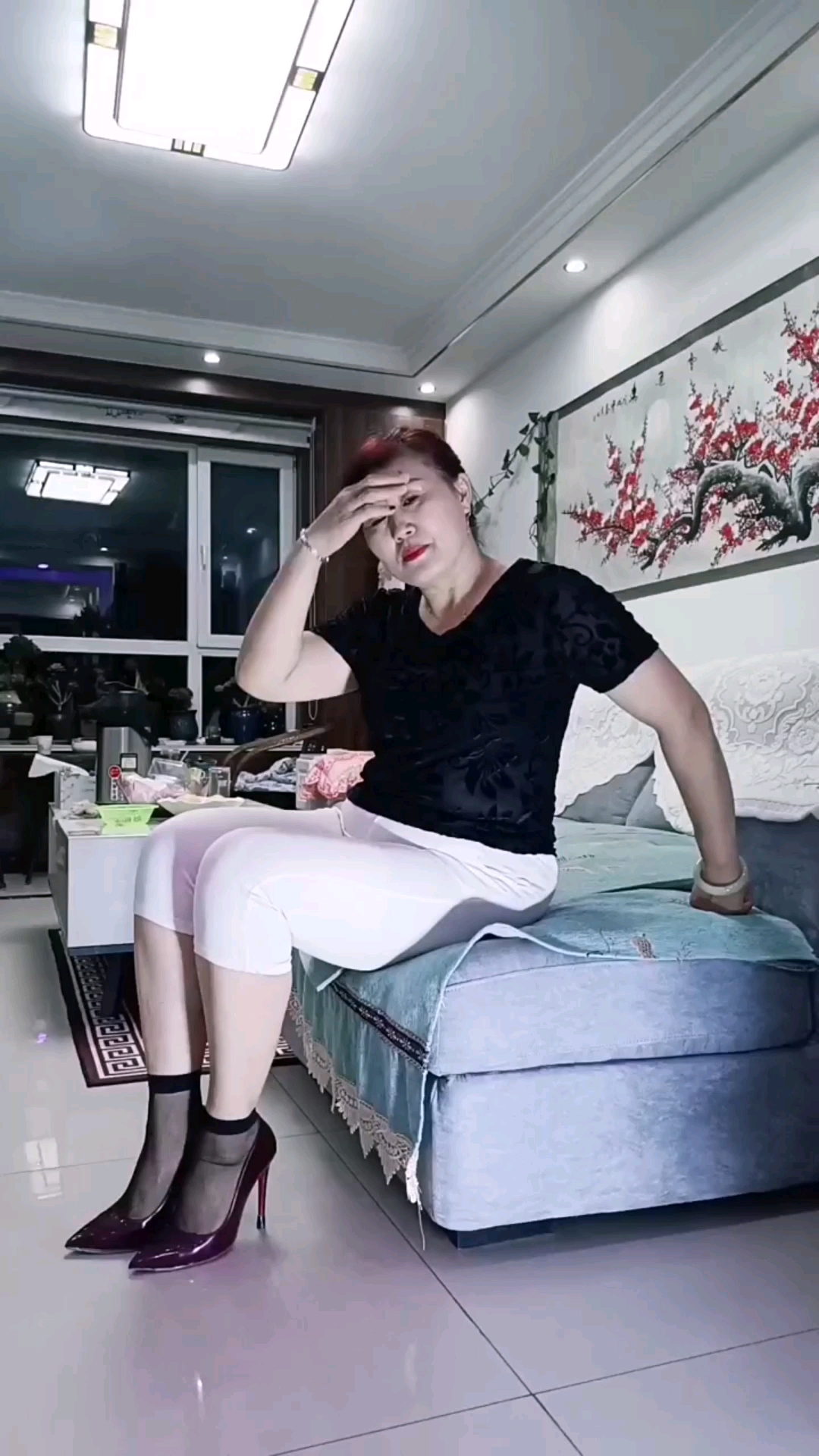 五十岁单身老阿姨