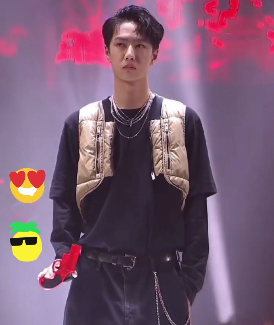 王一博#和平精英代言人,我的天啊,太帅了