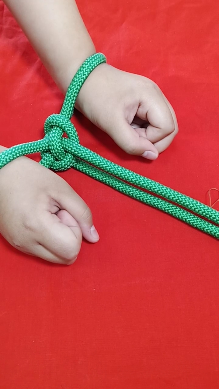 手铐结演变的技能……