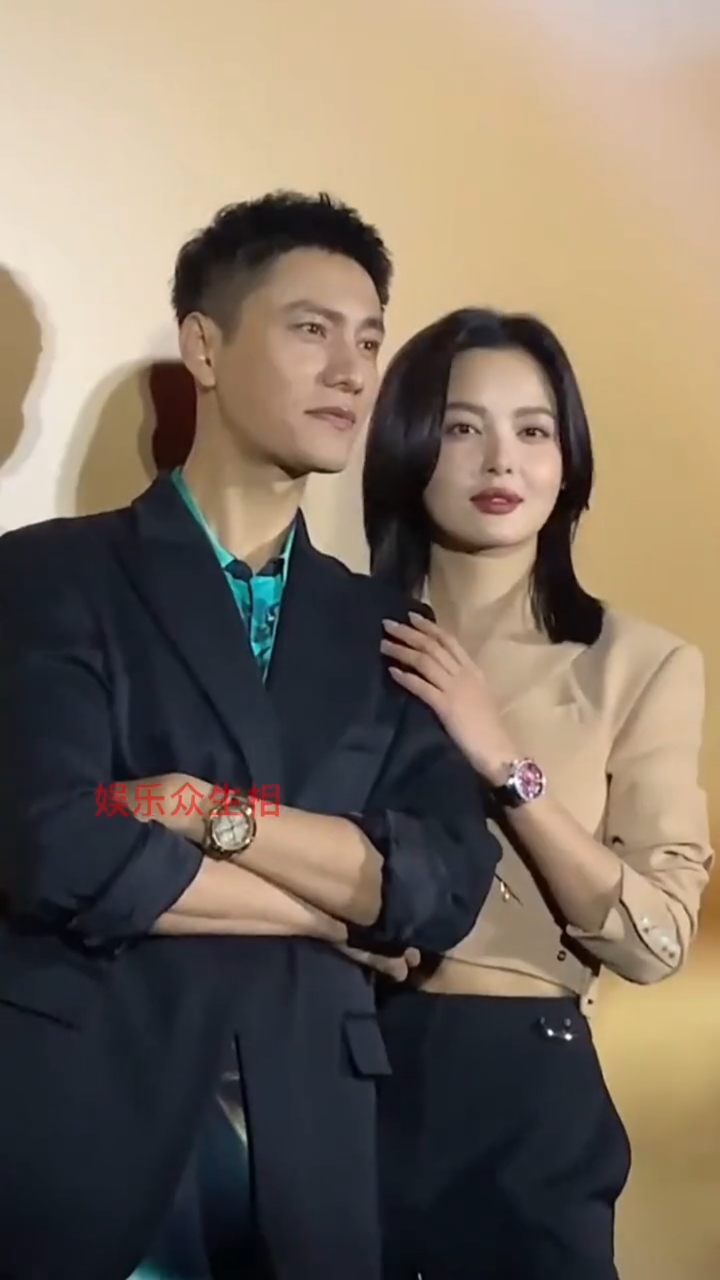 陈坤教辛芷蕾拍照找镜头豪门兄妹即视感