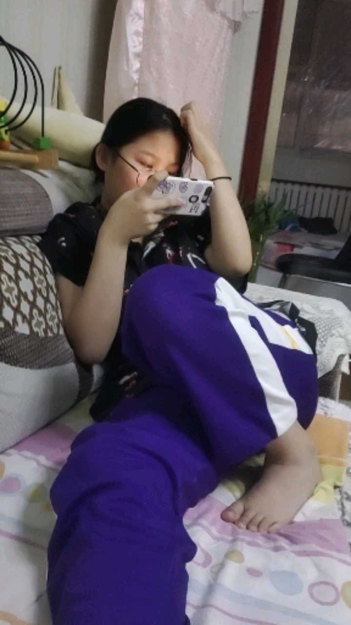 大姐姐和小妹妹