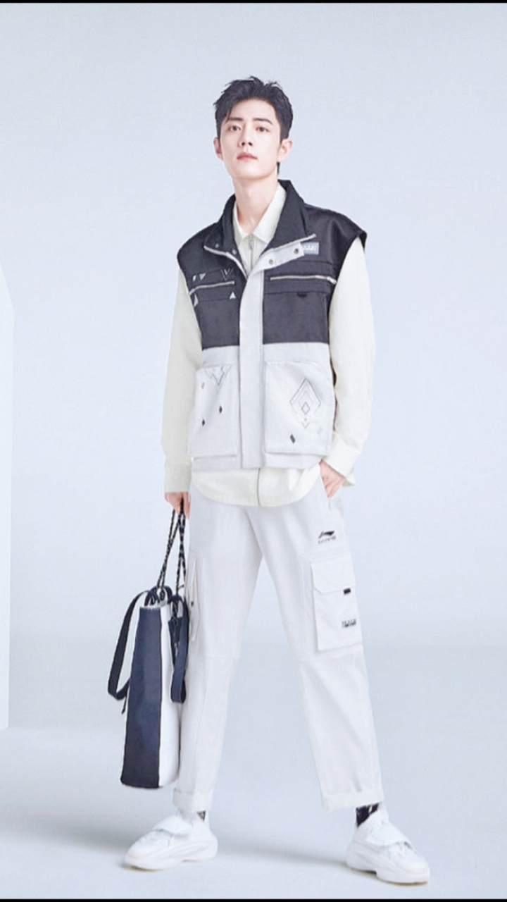 肖战#满屏都装不下的大长腿