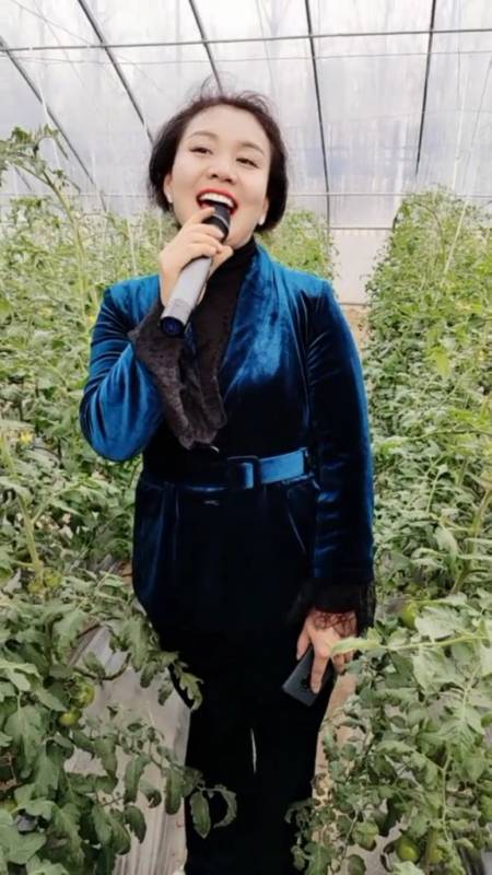 大衣哥朋友歌手袁庆,生态园献歌-全民小视频