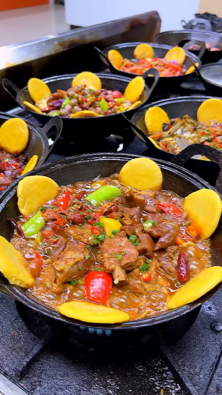 一个人也能吃小份地锅炖,热热乎乎,冬天做它,贼上人.-度小视