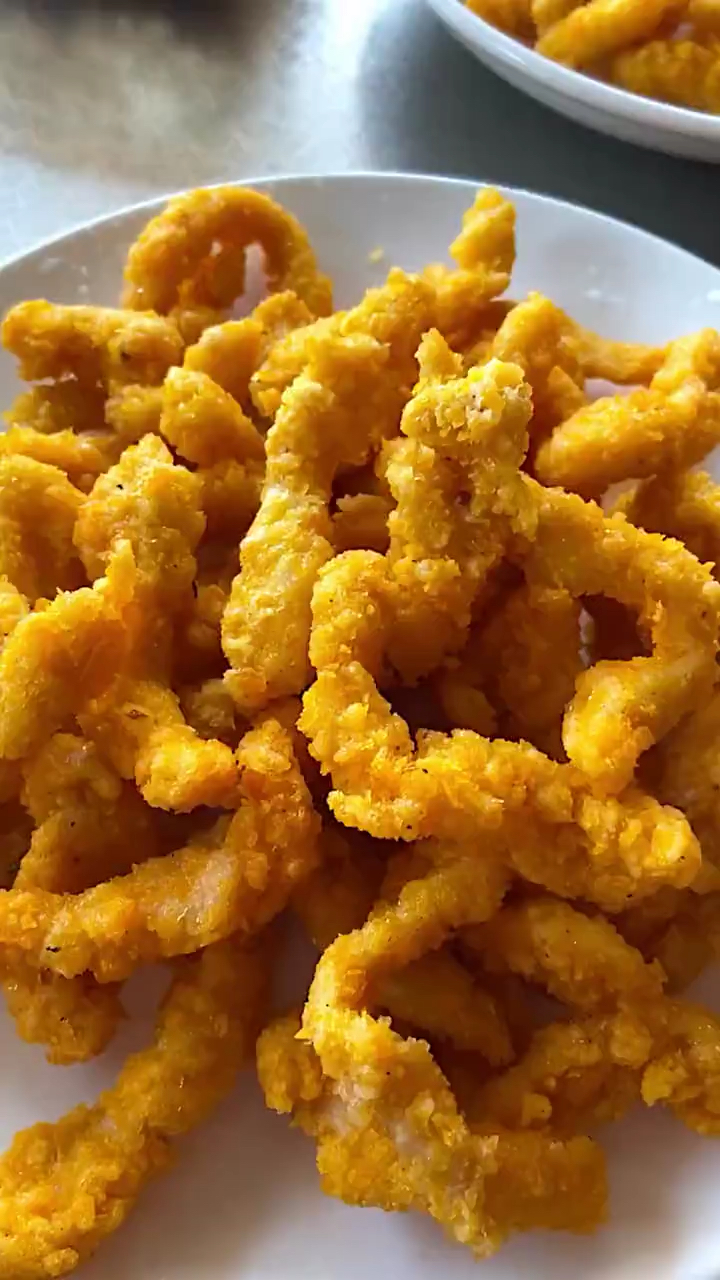 美食看中国#炸鸡排炸鸡腿炸鸡柳炸鸡米花炸薯条,油炸5件套,啥时候都