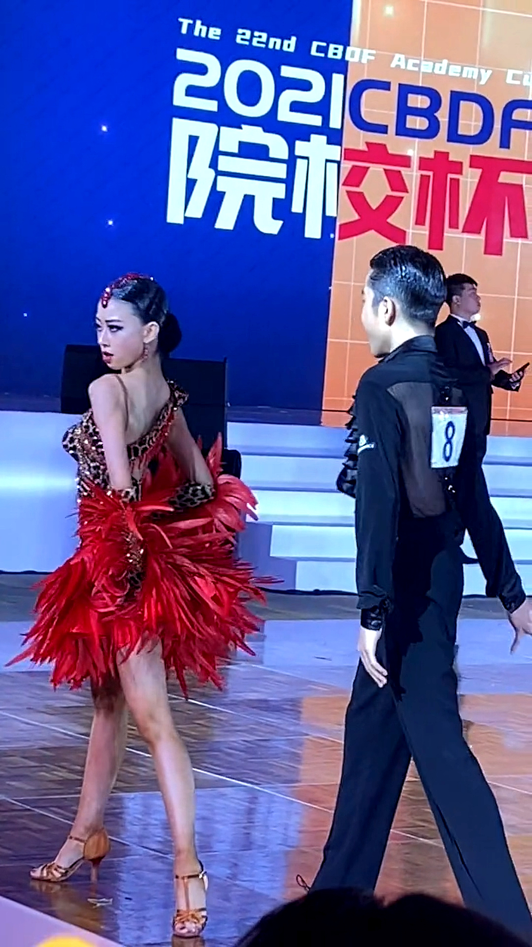 拉丁舞#墨茉组合的伦巴舞,柔美迷人,赏心悦目呀