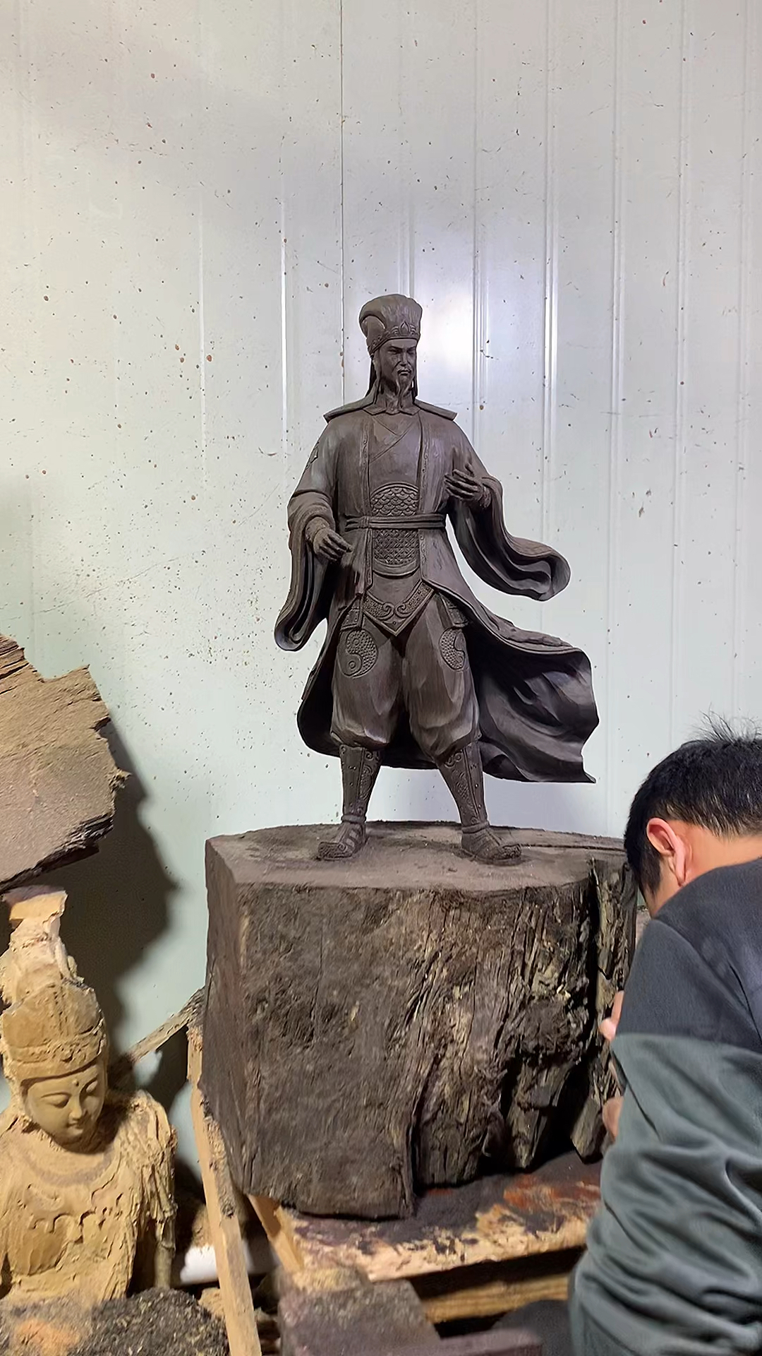 木雕制作过程#阴沉乌木木雕诸葛孔明根雕工艺品摆件
