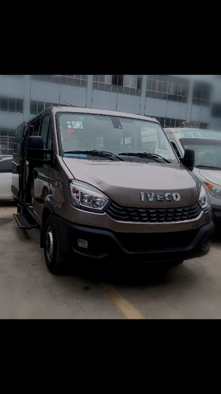 南京依维柯欧胜自动挡3.0tf1发动机.