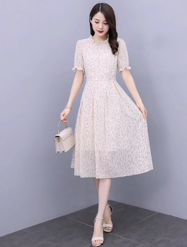 你好,夏天#夏天必备的几套连衣裙,穿上美美哒.