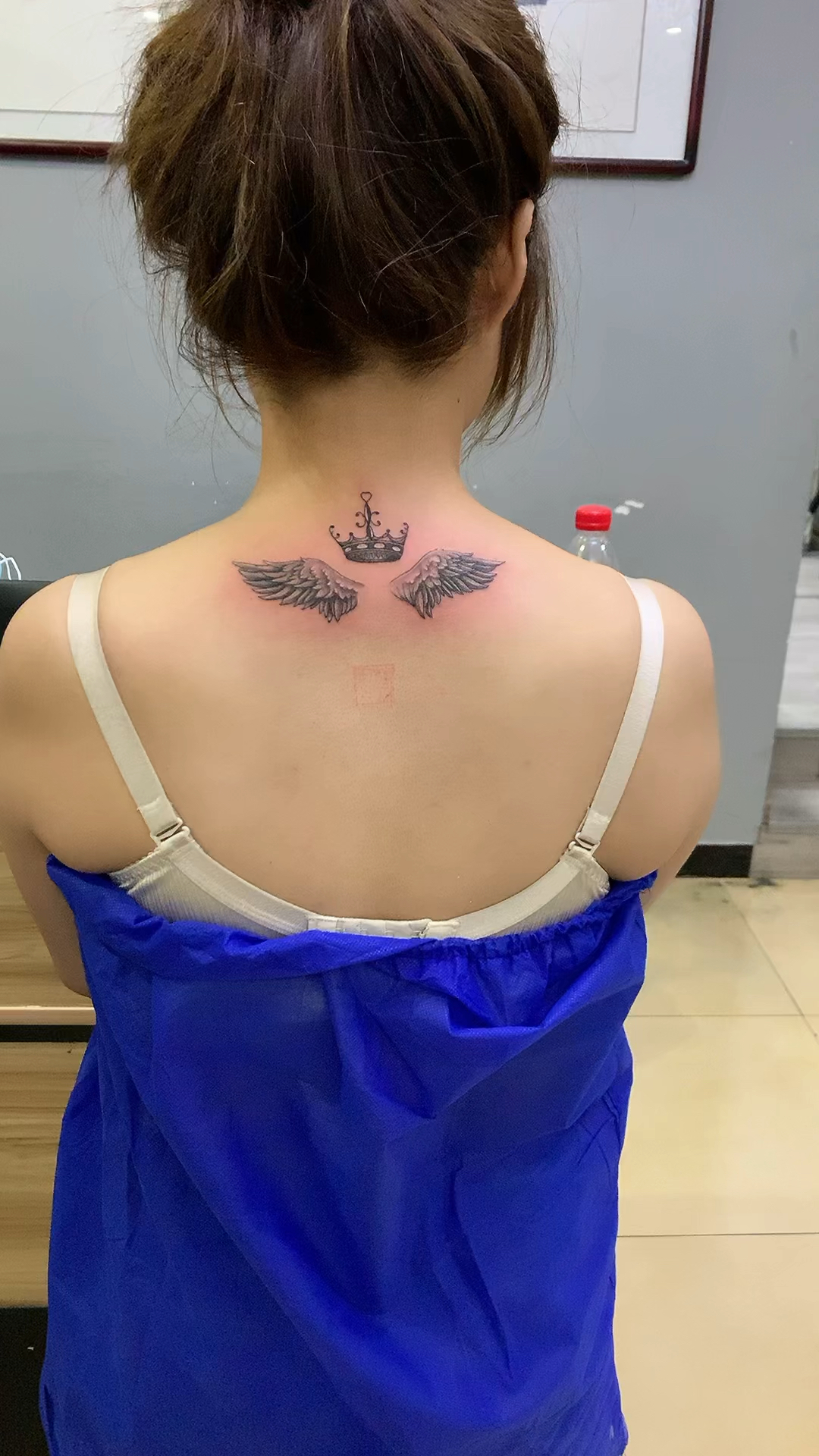 皇冠翅膀纹身#纹身也清新#精致女生纹身#吴江纹身#吴江人气纹身店