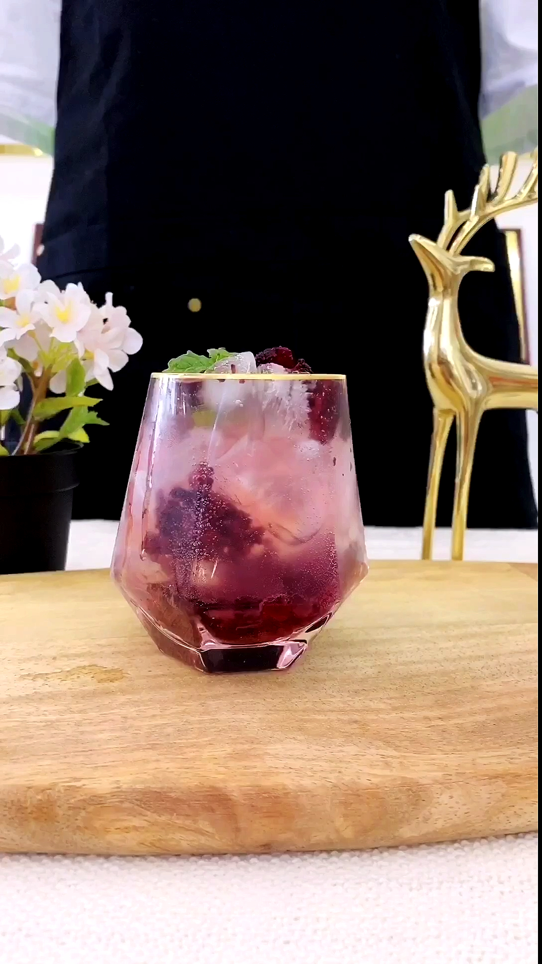 网红饮品#sweet期待夏天蓝莓汽水一样的心动