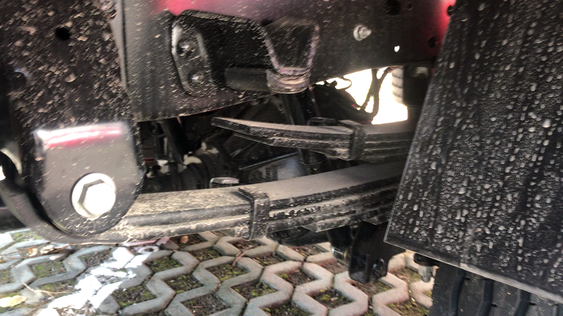 上汽跃进轻卡#轻卡#厢式货车#跃进钢板弹簧40片