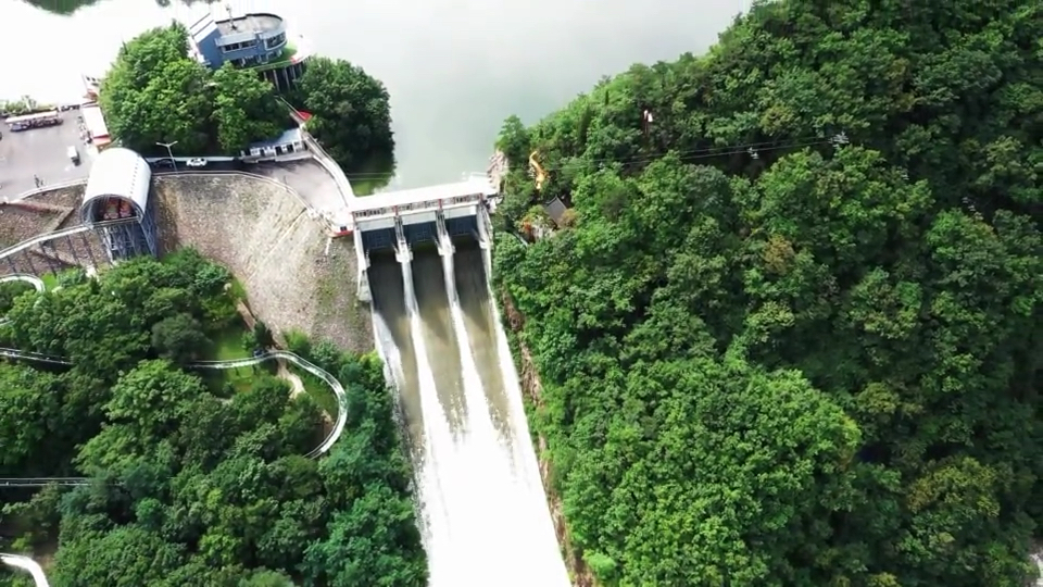 航拍本溪县关山湖风光第二集(金声惠影摄制)