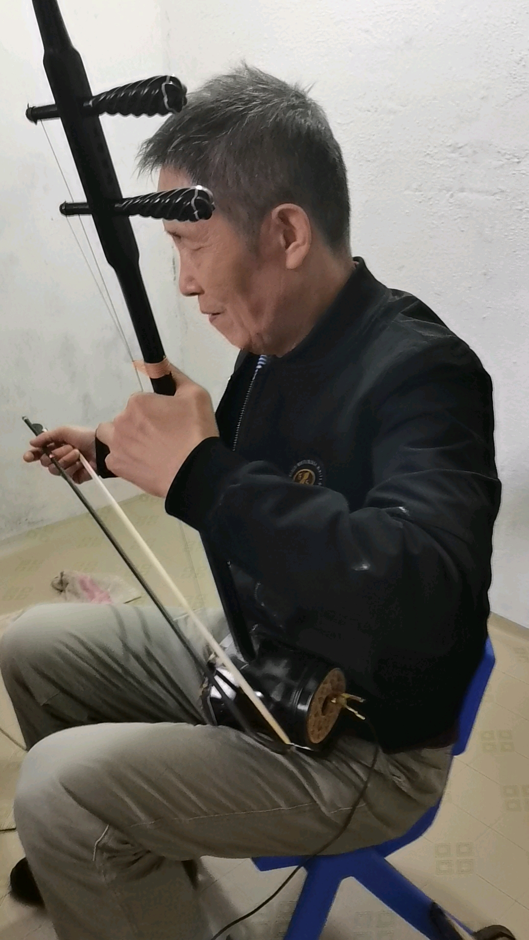 八指二胡演奏的二泉映月,阿炳再现