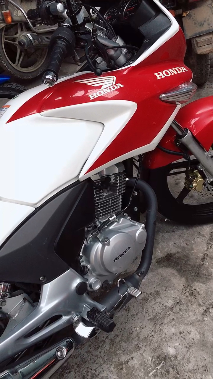 本田大战鹰150,精品车况