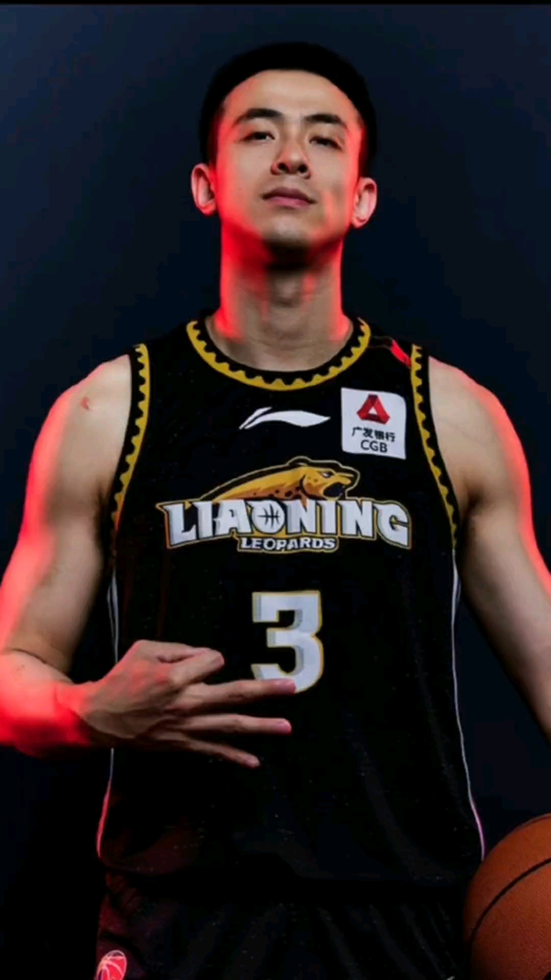 在球场上千万不要相信赵继伟的眼神