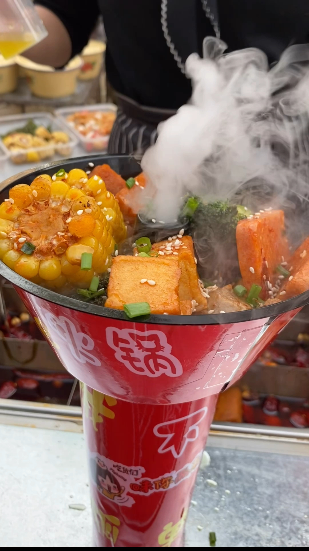 #美食#火遍全网的火锅杯,你想吃吗?#小本创业#摆摊