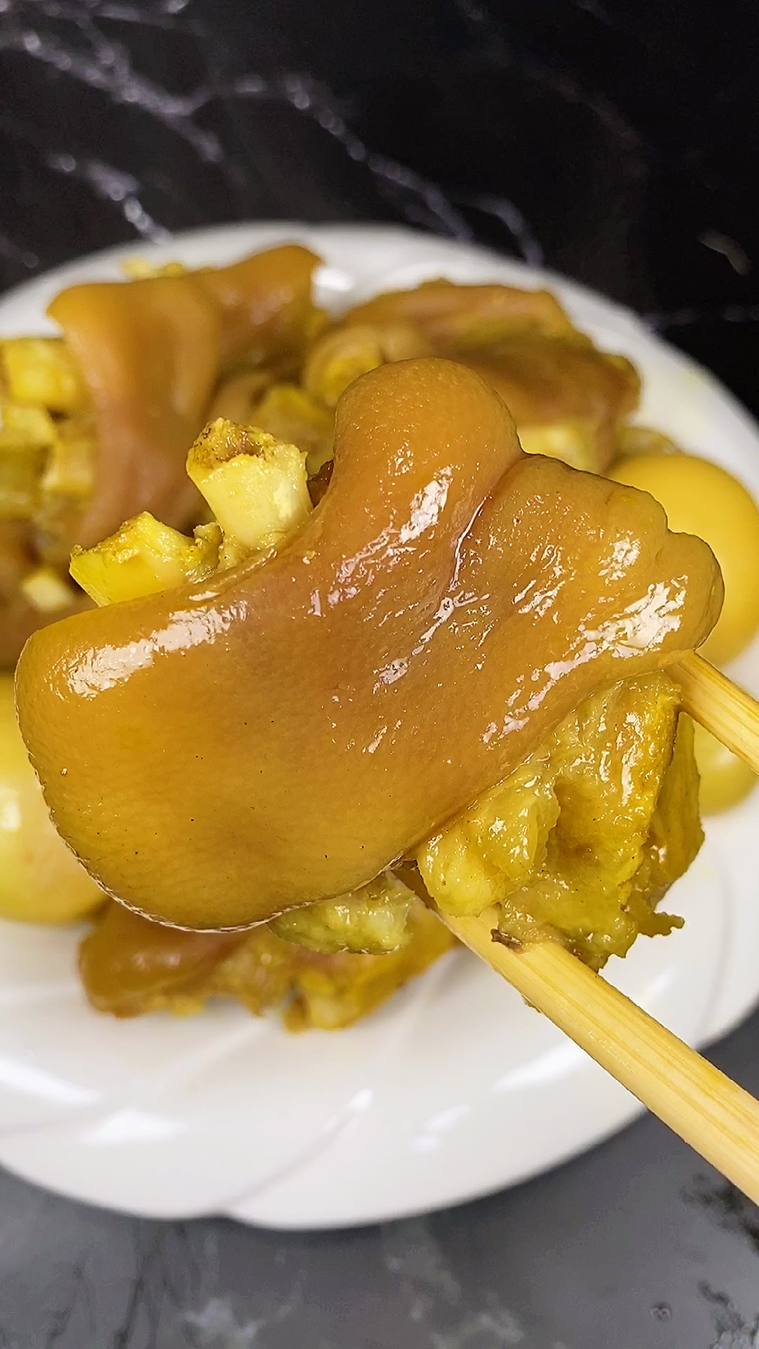 大猪蹄子#懒人版的盐焗猪蹄儿,一看就会,厨房小白也能轻松成功-度小