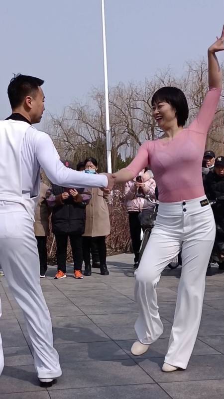 2022-06-12180唐山萍姐8743粉丝  关注郭贵妃下线,姚子衿被朱瞻基禁足