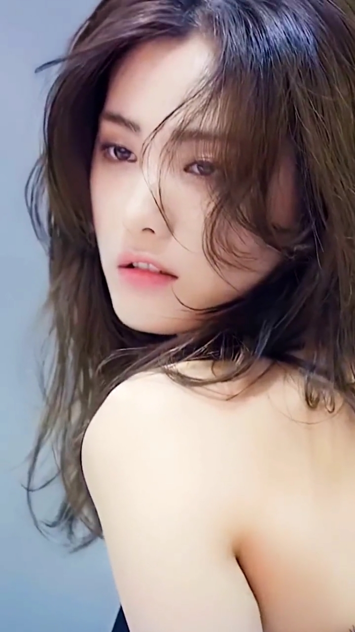 林珍娜#走路带风,气质貌美如花,不愧是曾被3次评为世界最美面孔的