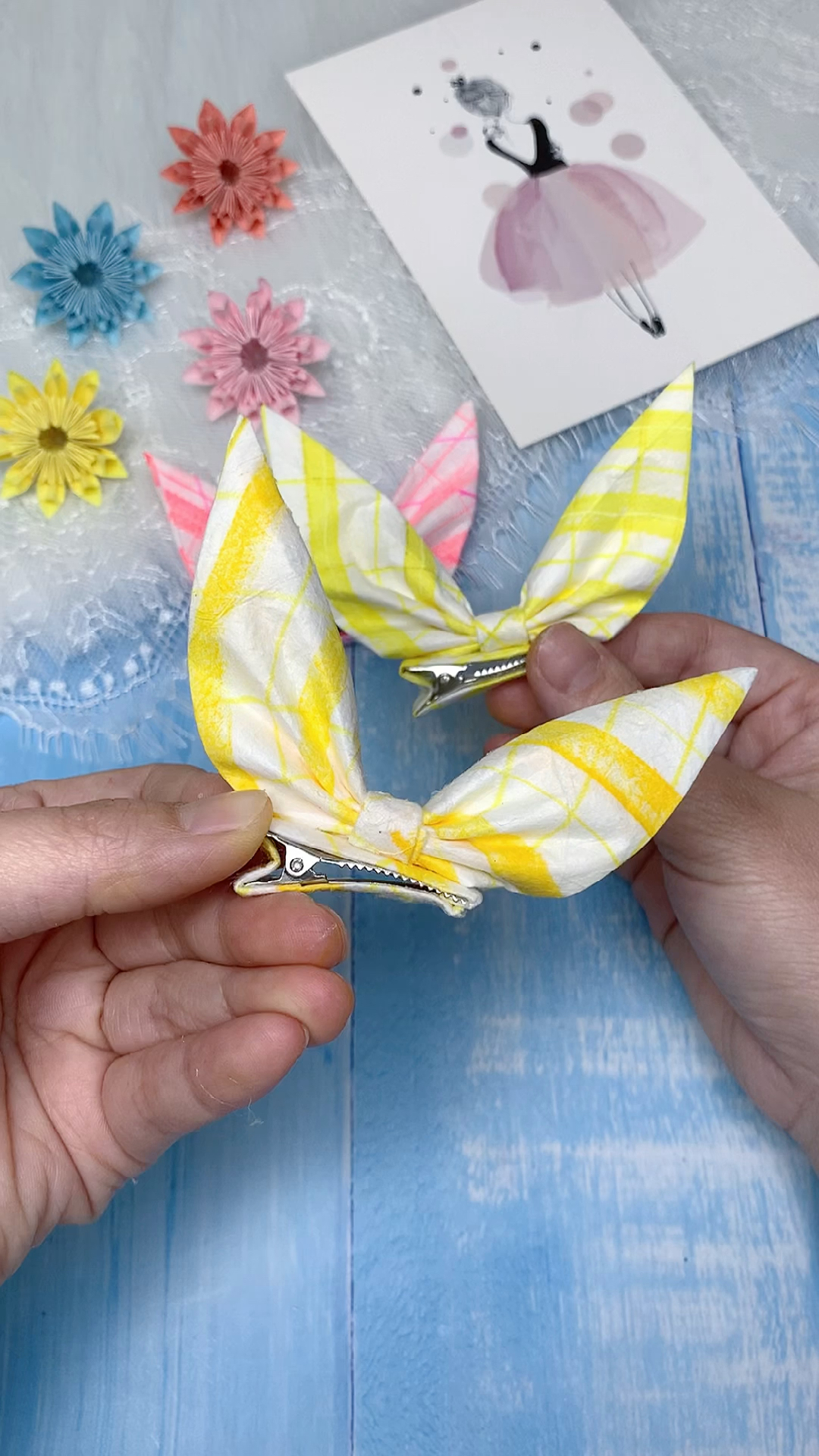 口罩做的兔耳朵发饰真的好好看啊-度小视