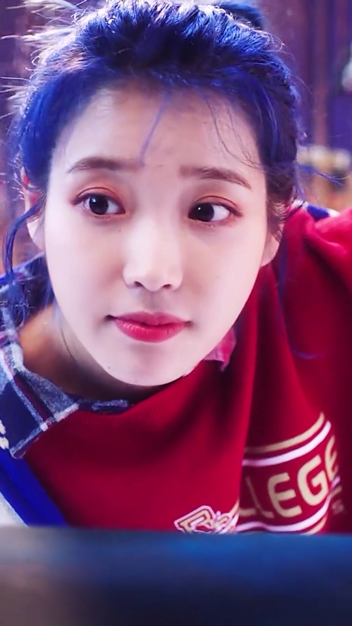 真的是可盐可甜的宝贝iu啊