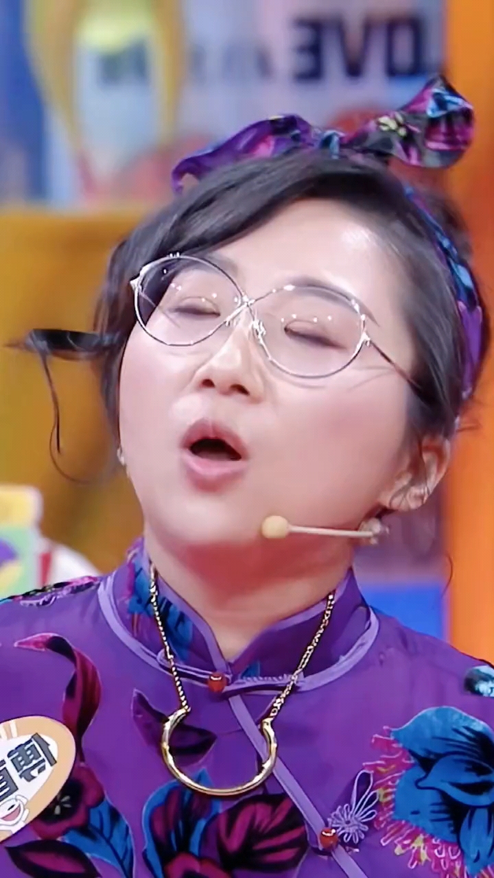 傅首尔#段子手的强大基因,傅妈一家的搞笑日常.-度小视