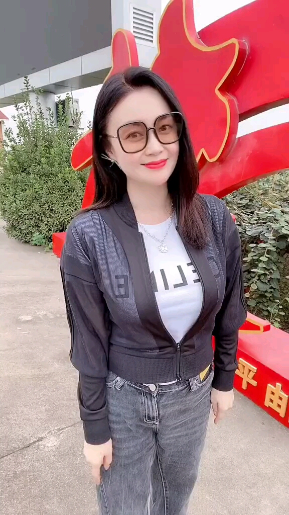 关婷娜#吃了两天的猕猴桃,你说甜不甜?