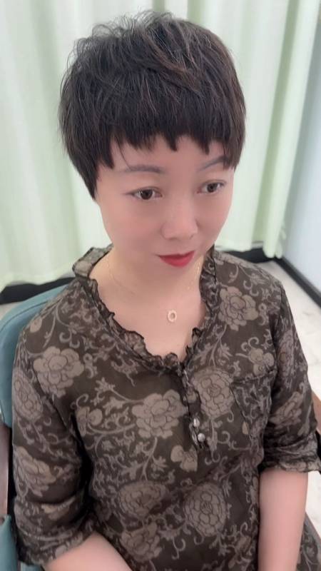 2022-07-2412造型师陈欢1.