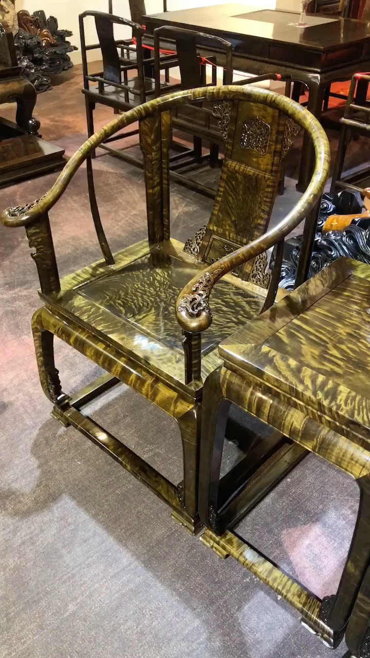 金丝楠木#千年乌木满水波纹皇宫椅,收藏级的好东西,懂货的人来交流一