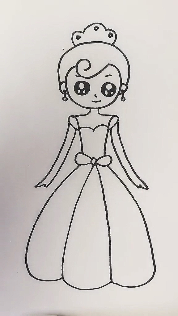 画画原来如此简单#画美丽的公主#简笔画#每日一画