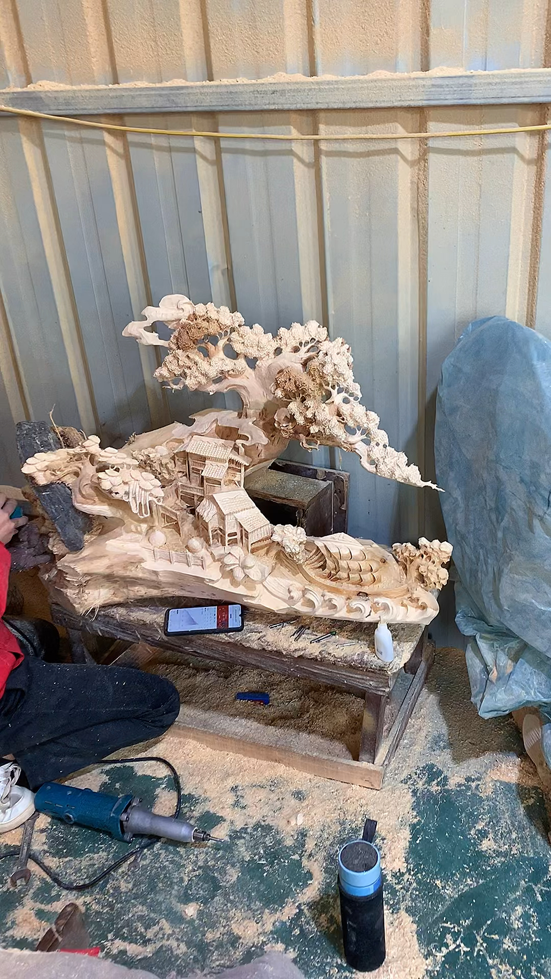 木雕制作过程#木雕山水人家根雕工艺品暮归摆件