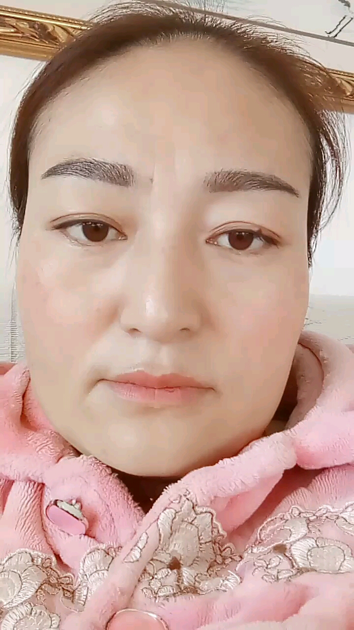 这个眉毛做的太失败了