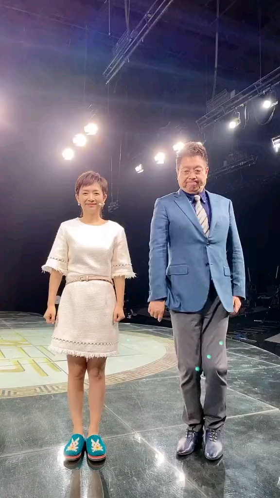 看到了吧王芳的实际身高王为念主持人王芳