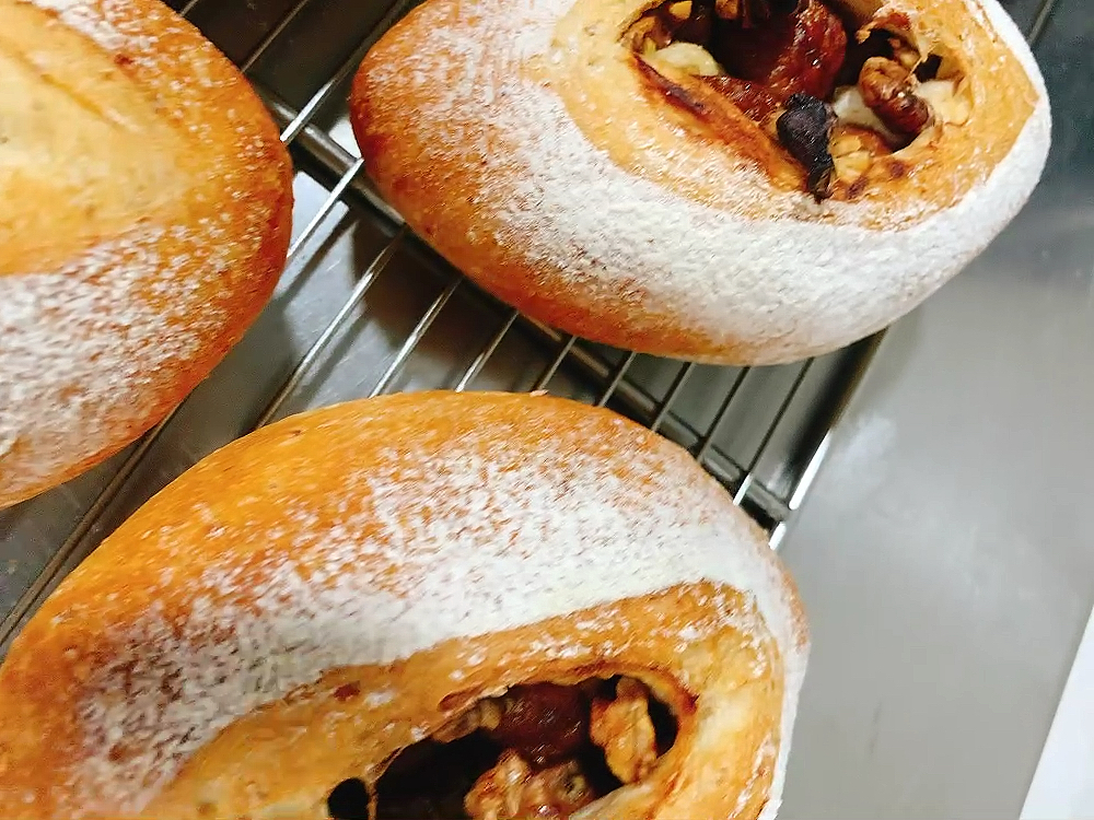 全麦无花果面包