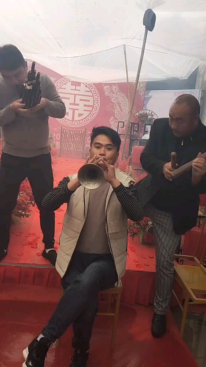 田聪聪不愧是豫东年轻的唢呐王