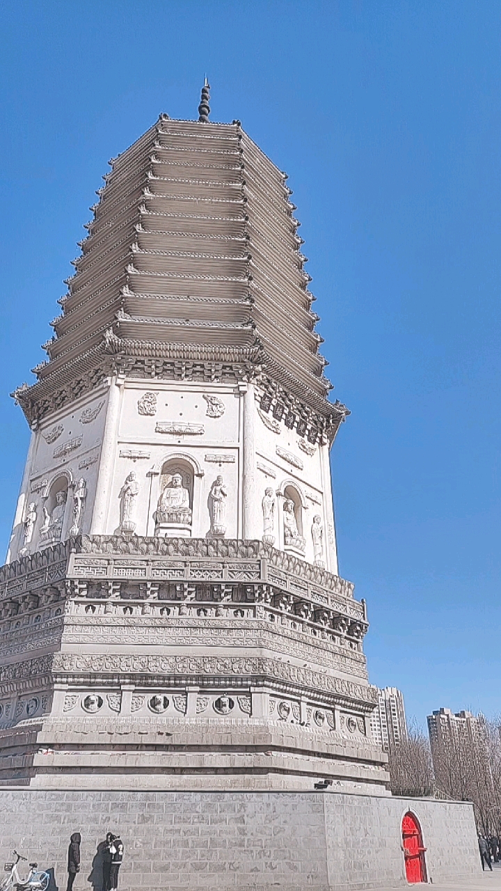 沈阳白塔公园